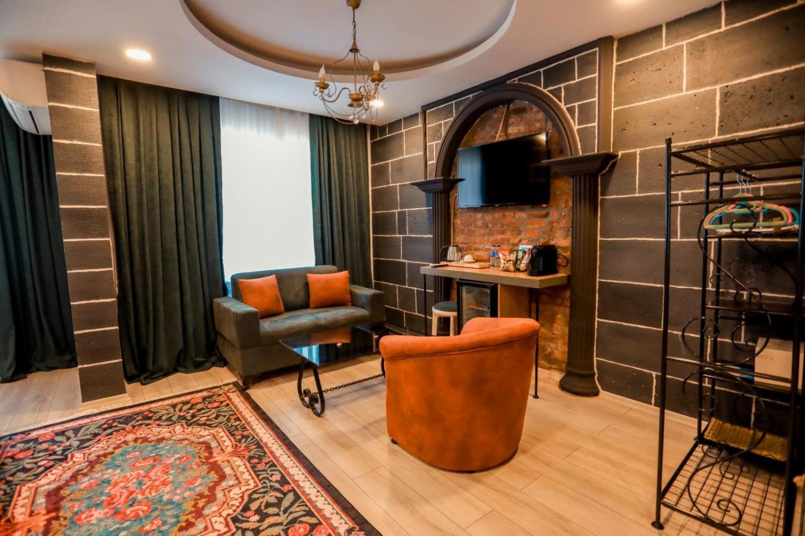 Hasuni Tas Hotel Ντιγιαρμπακίρ Εξωτερικό φωτογραφία